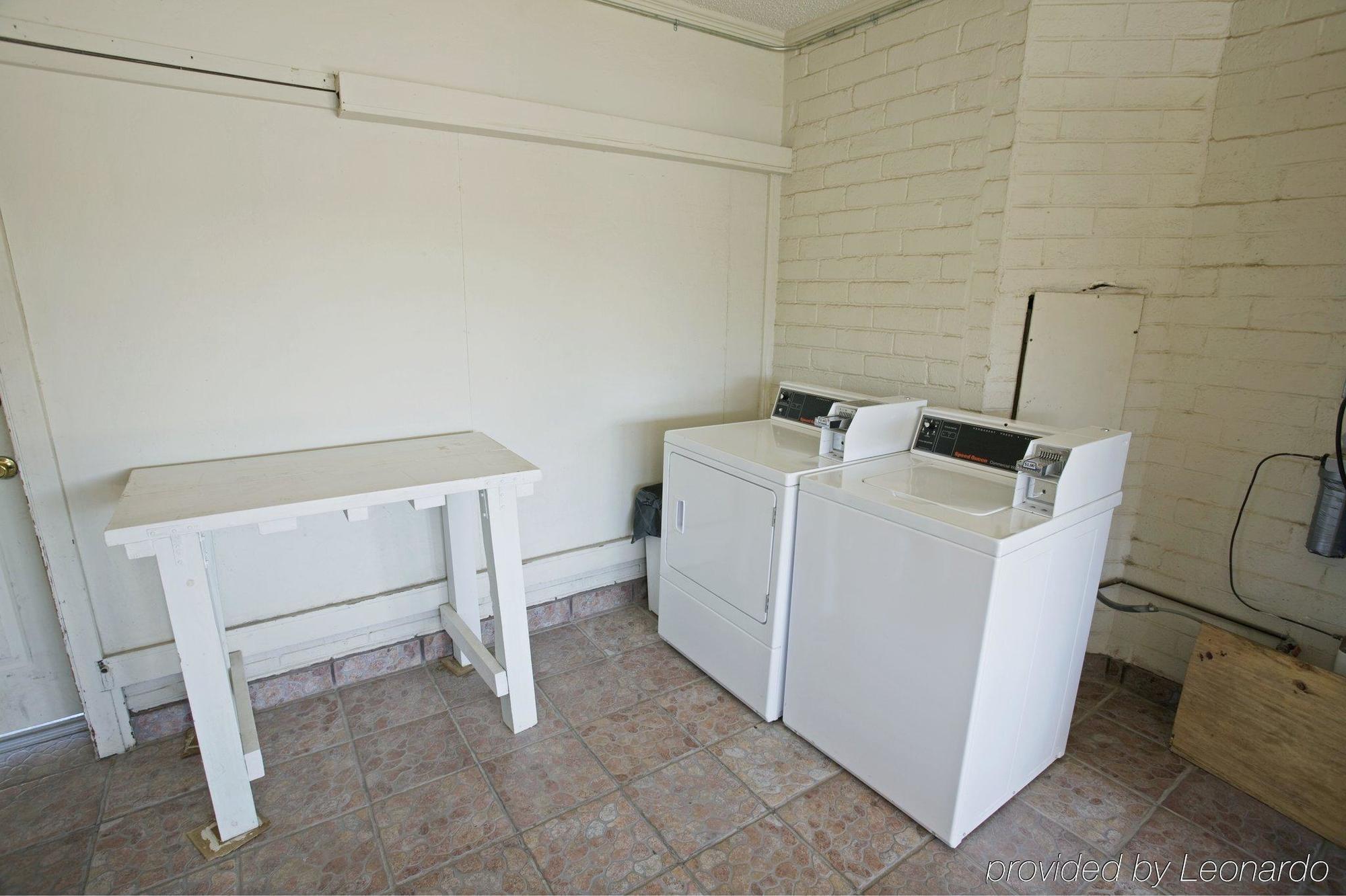 Americas Best Value Inn Ozona Facilities photo