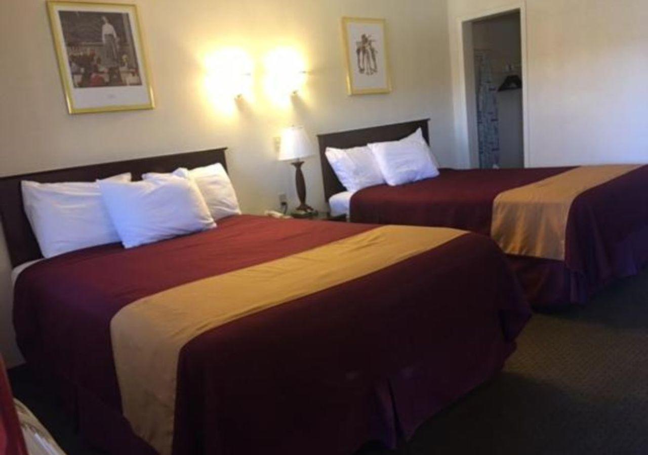 Americas Best Value Inn Ozona Exterior photo